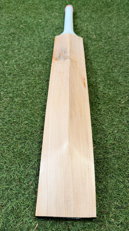 HK Players (Pro Players) English Willow Cricket Bat – Premium Grade