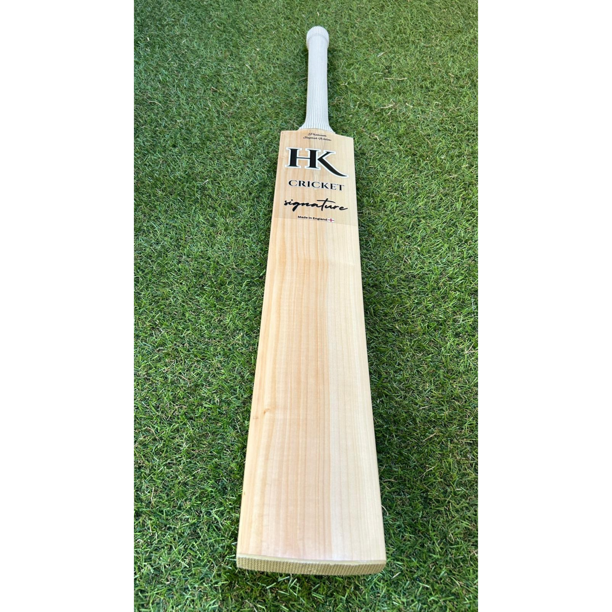 HK Signature English Willow Cricket Bat – UK MADE!