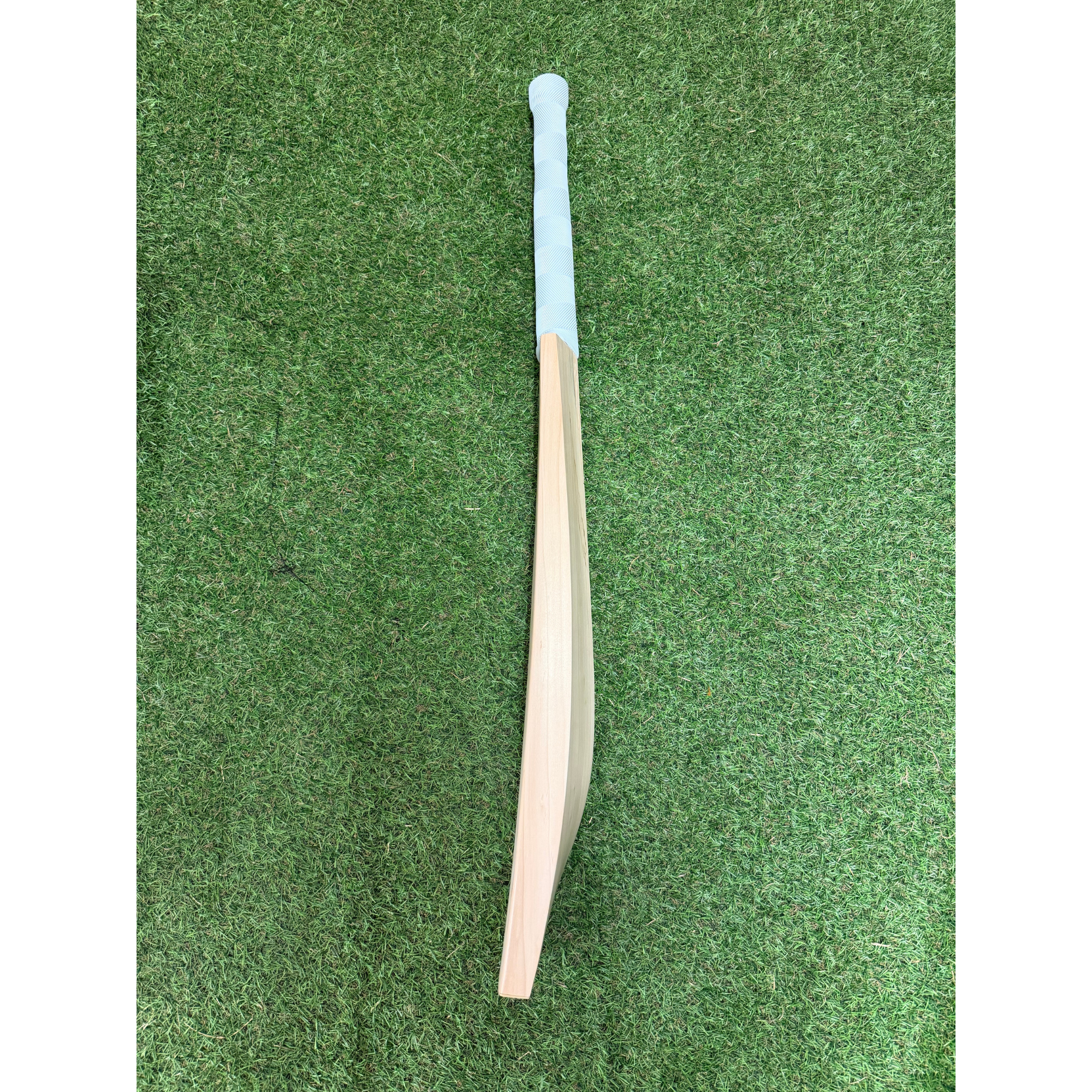 HK Reserve English Willow Cricket Bat - UK MADE (2lb 9oz) - Image 4