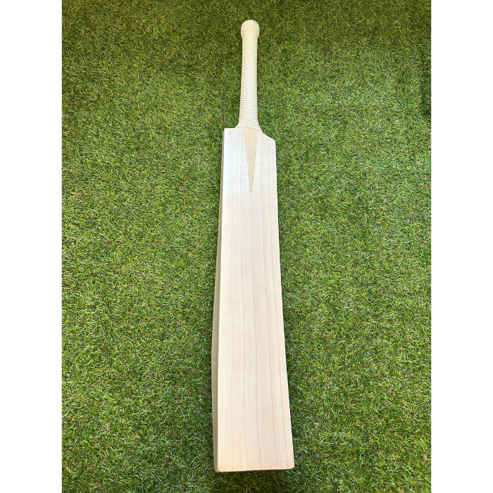 HK Reserve Grade – English Willow (Big Edges)