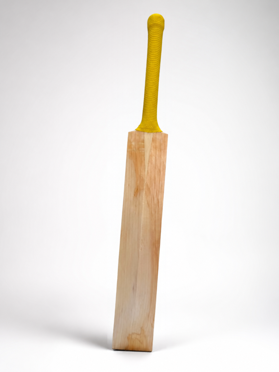 HK Performance Grade English Willow Cricket Bat #HK024 - Image 3