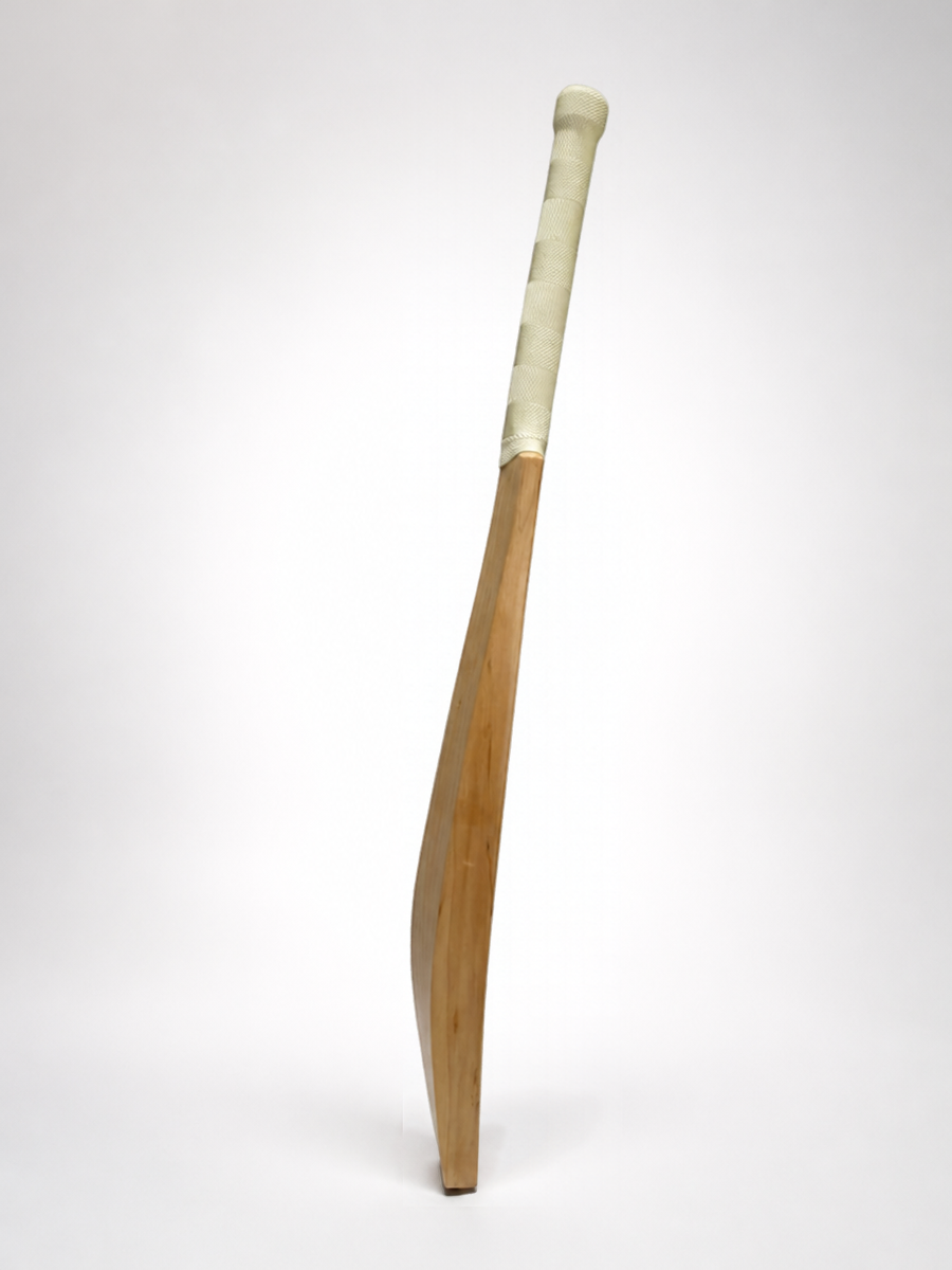 HK Performance Grade English Willow Cricket Bat #HK029 - Image 3