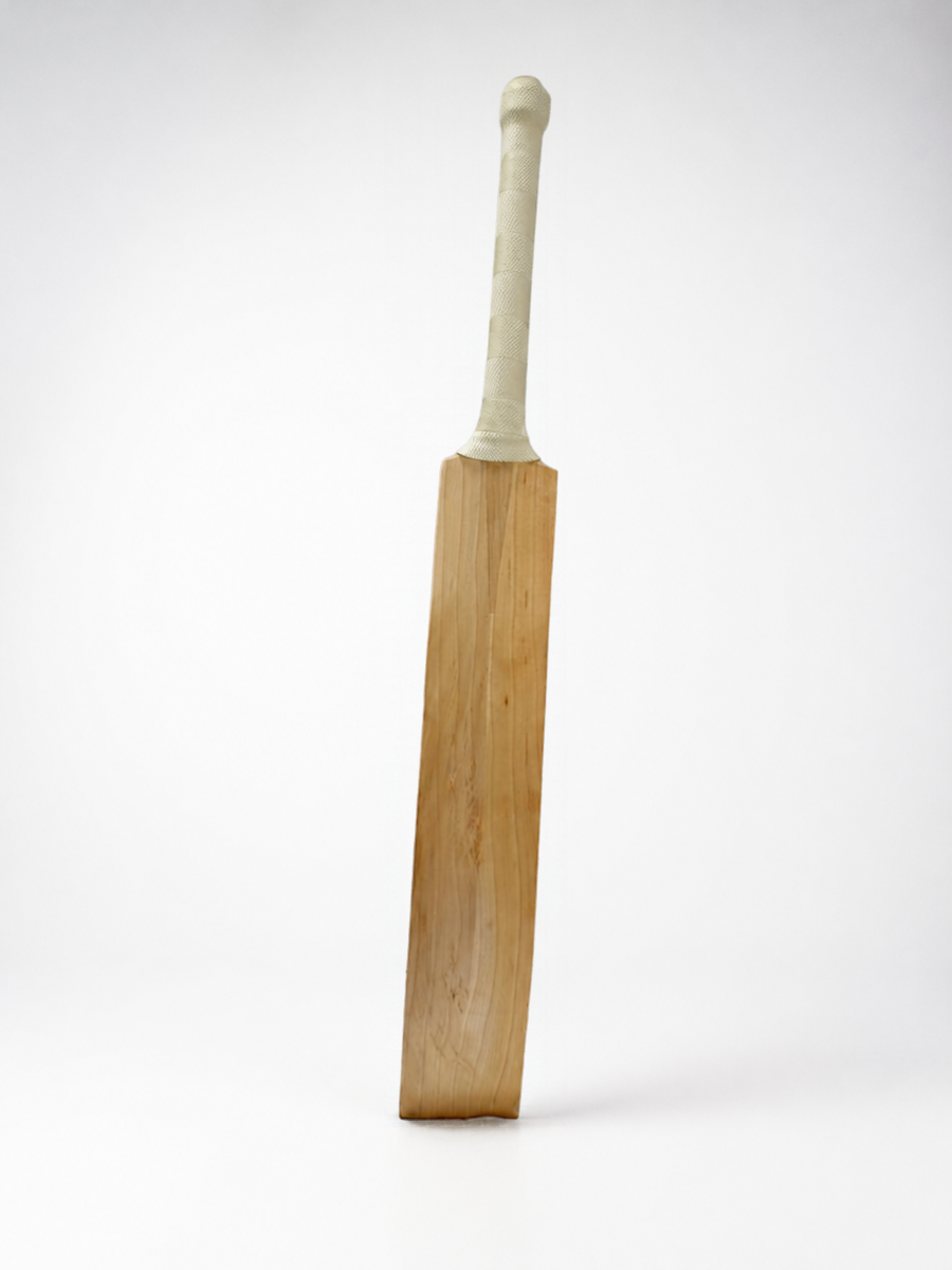 HK Performance Grade English Willow Cricket Bat #HK029 - Image 4
