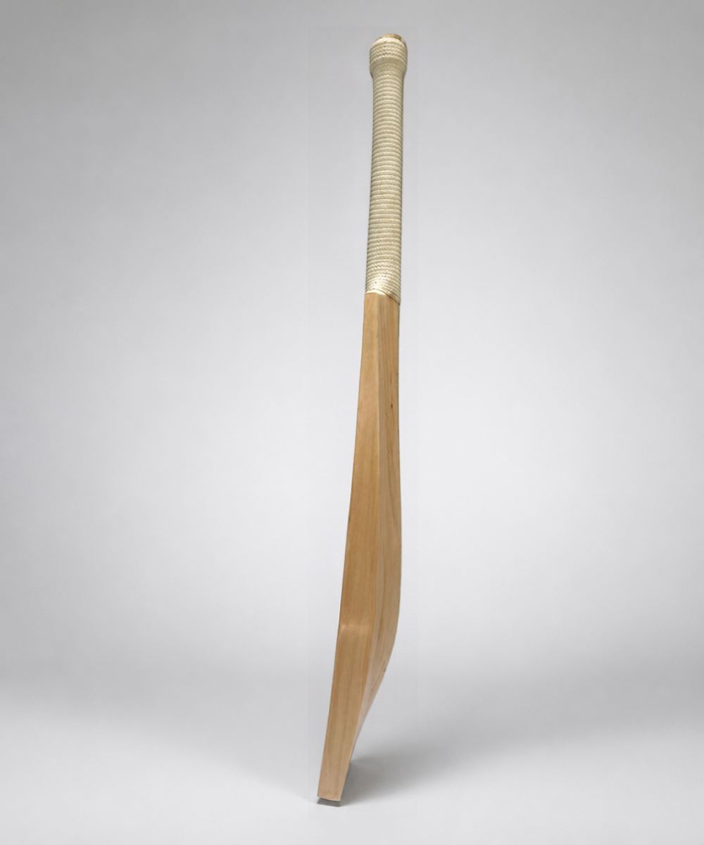 HK Performance Grade English Willow Cricket Bat #HK028 - Image 4